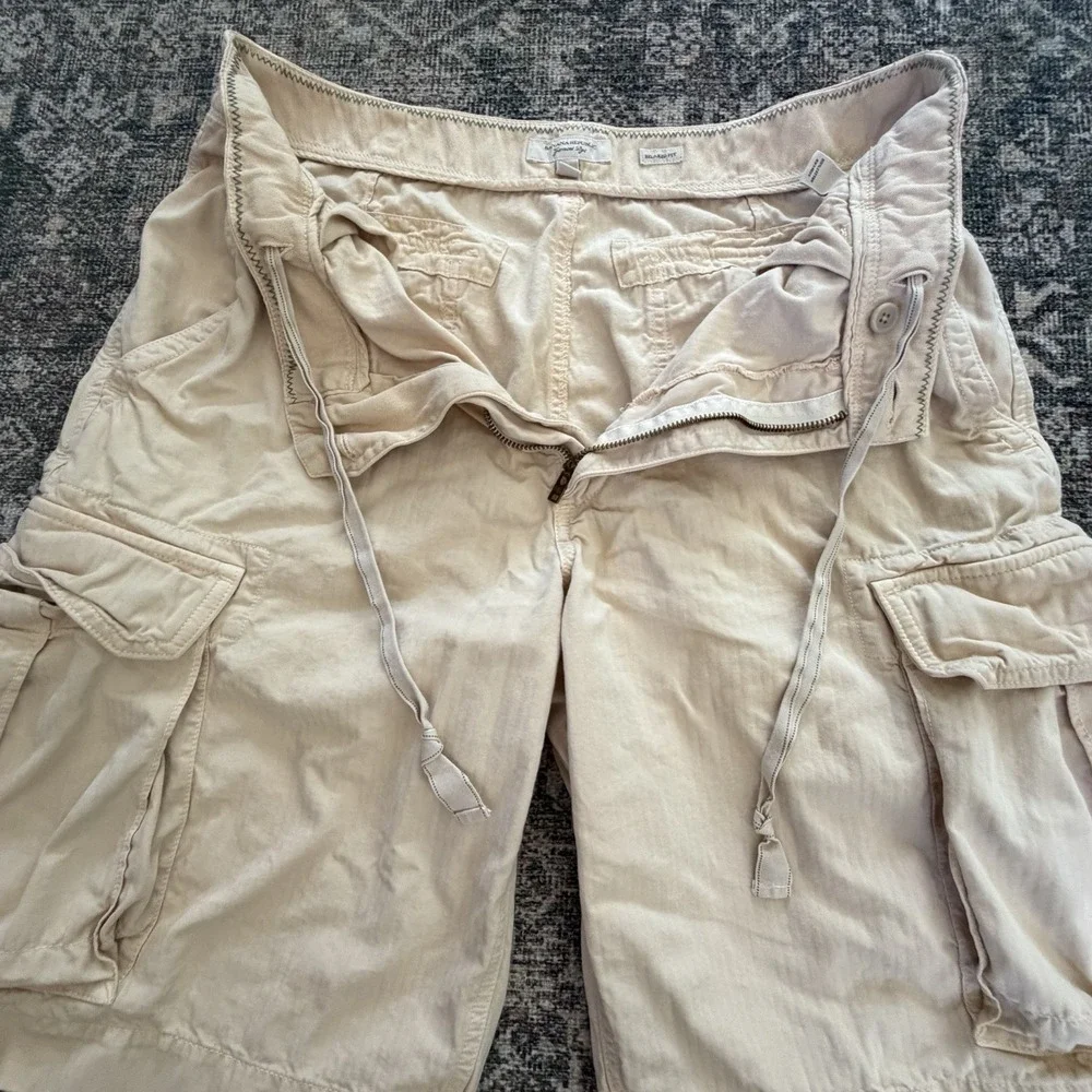 Banana Republic Shorts Mens 34 Khaki Cargo Pockets Hiking Utility Outdoor Y2K